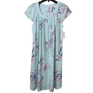 Miss Elaine Gown Womens Small Floral Cottonessa Short Nightgown NEW